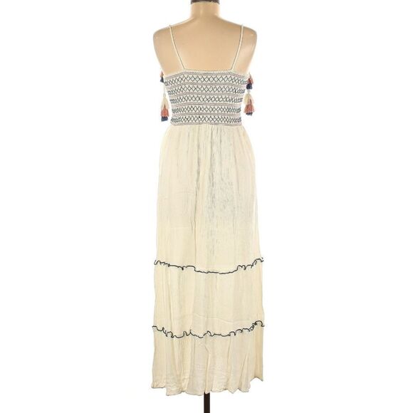 THIS✨OR THAT TASSEL MAXI DRESS- OFF WHITE. Hem & Thread - Picture 7 of 7